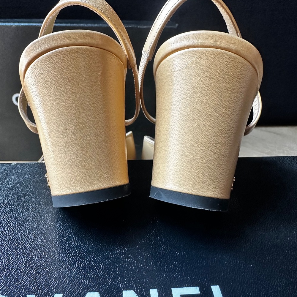 CHANEL slingback captoe leather - Picture 3 of 7